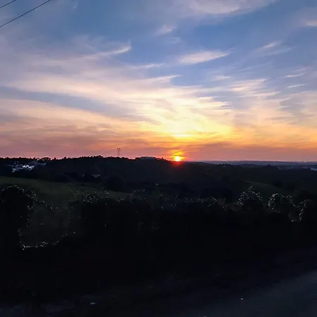 Historic Vineyard Retreat - 1785 Country In Peral בית נופש *