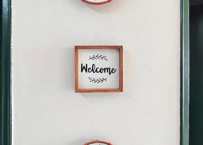 Historic Vineyard Retreat - 1785 Country In Peral Casa vacanze